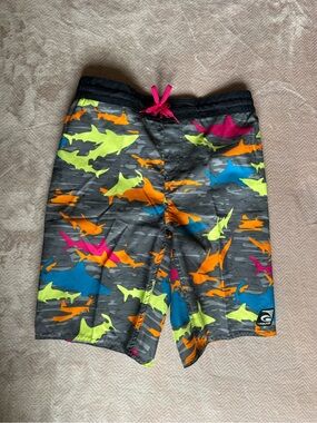 New Laguna Boys Shark-Print Swim Shorts - Gray with Neon Sharks - size L